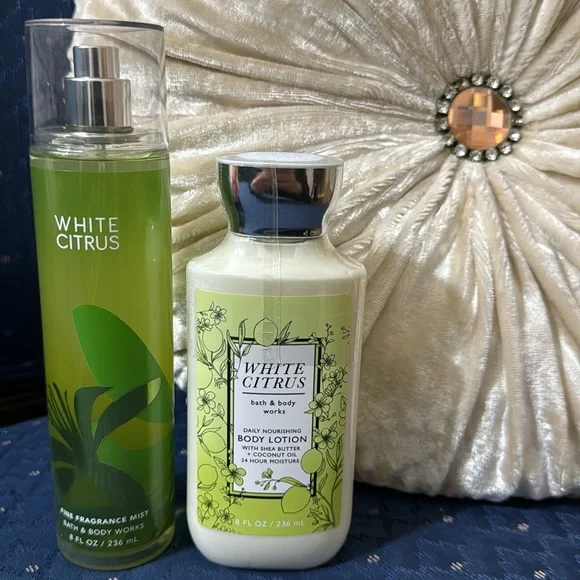 BATH & BODY WORKS SET. . . WHITE CITRUS SCENT - Picture 2 of 6